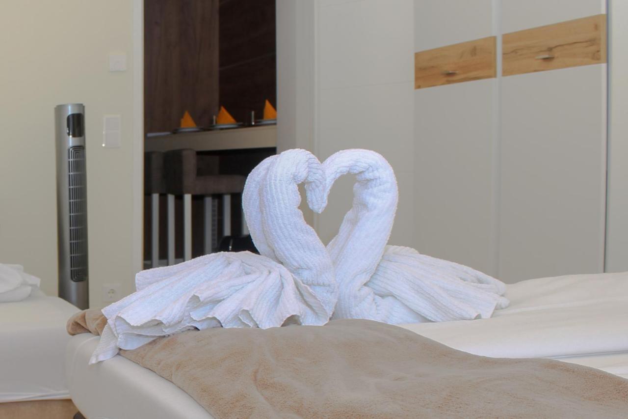 Christiano Hauptbahnhof | Contactless Check-in Apartment Wien